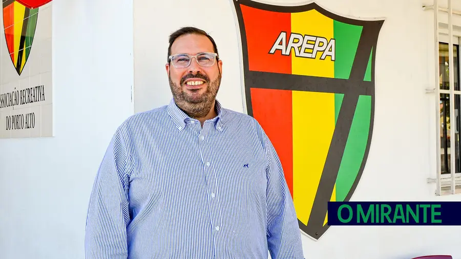 AREPA corre o risco de perder fundos da FPF para construir novo campo de futebol AREPA corre o risco de perder fundos da FPF para construir novo campo de futebol