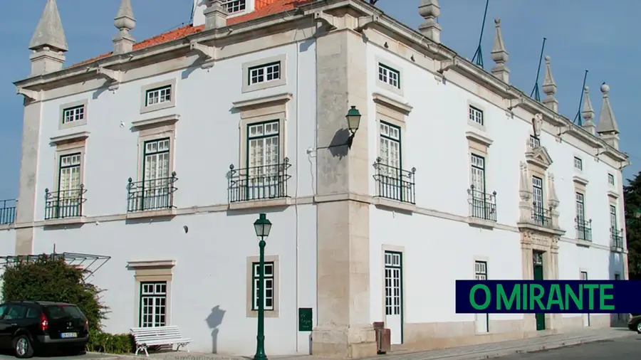 Santarém distribui mais de 800 mil euros para obras nas freguesias