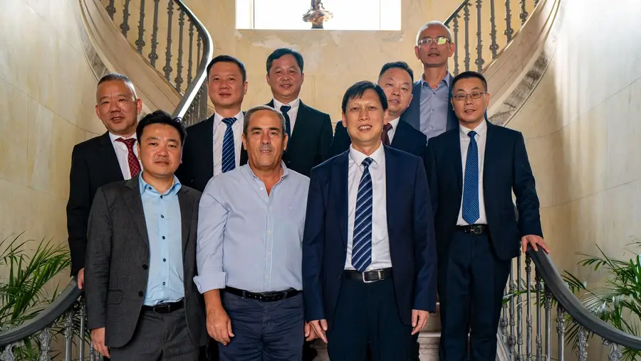 Empresários e políticos da China recebidos na Câmara Municipal de Benavente Empresários e políticos da China recebidos na Câmara Municipal de Benavente