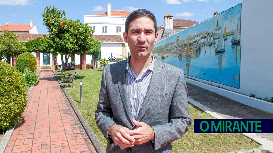 Sérgio Oliveira preocupado com futuro dos 200 trabalhadores da Tupperware Sérgio Oliveira preocupado com futuro dos 200 trabalhadores da Tupperware