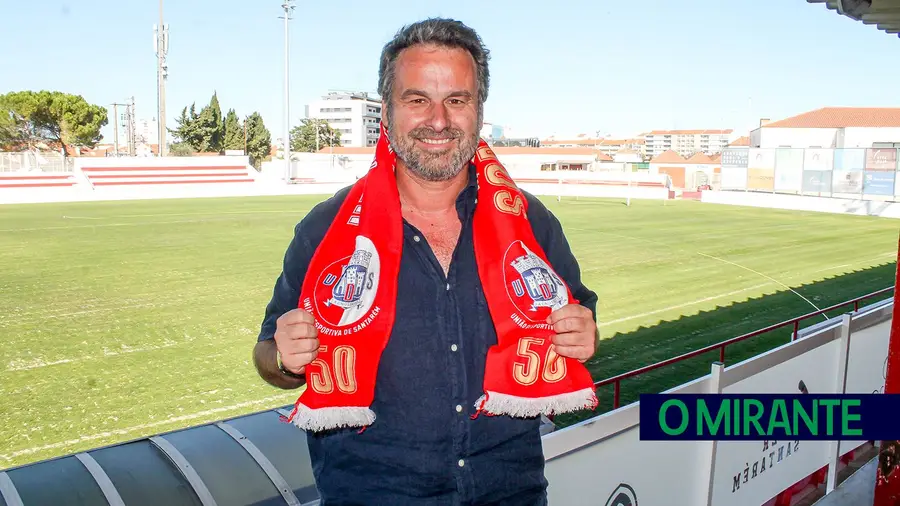 Gerir um clube não é o mesmo que gerir uma equipa de médicos Gerir um clube não é o mesmo que gerir uma equipa de médicos