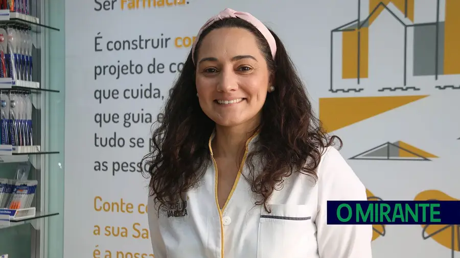 Liliana Berbém destaca o papel essencial do farmacêutico que vai além do balcão Liliana Berbém destaca o papel essencial do farmacêutico que vai além do balcão