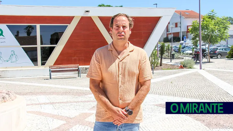 Bruno Oliveira, da Junta da Parreira, põe a nu falta de liderança do presidente da câmara da Chamusca Bruno Oliveira, da Junta da Parreira, põe a nu falta de liderança do presidente da câmara da Chamusca