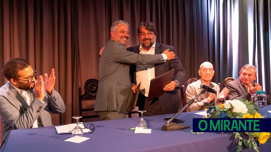 Arruda dos Vinhos e Loures unem-se na defesa de novo nó de acesso à A9