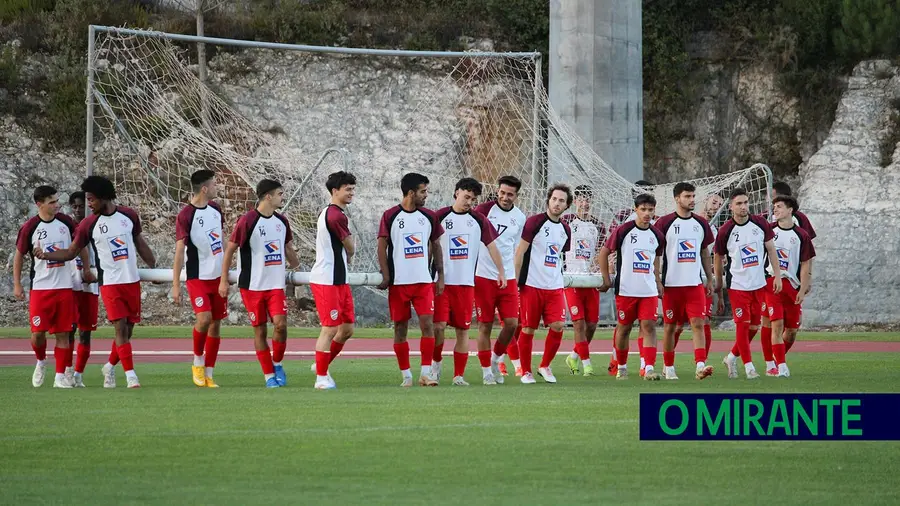 Fátima e Alverca B vencem no Campeonato de Portugal Fátima e Alverca B vencem no Campeonato de Portugal