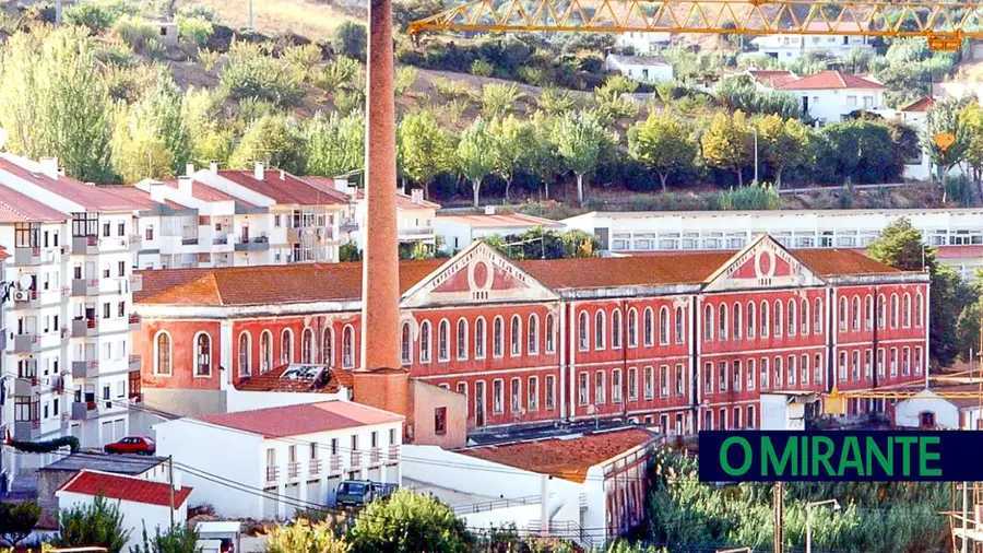 Investidor desiste de transformar antiga fábrica de Alenquer em hotel termal Investidor desiste de transformar antiga fábrica de Alenquer em hotel termal
