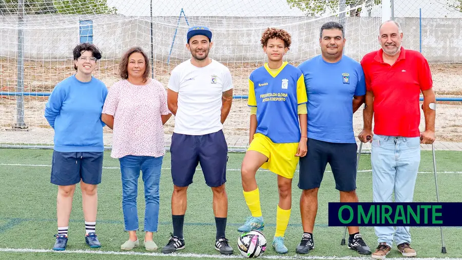 Núria Silvestre joga à bola com rapazes na Glória do Ribatejo e foi chamada à selecção