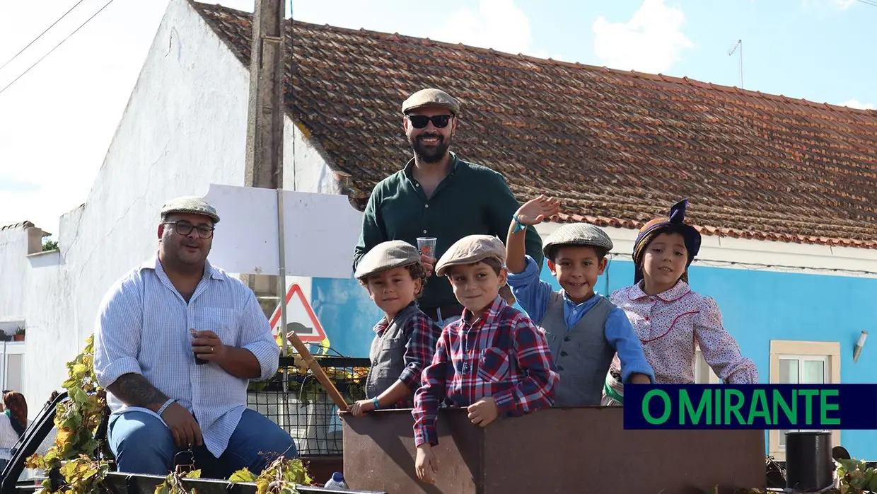 Vila Chã de Ourique mantém a tradição do cortejo das vindimas