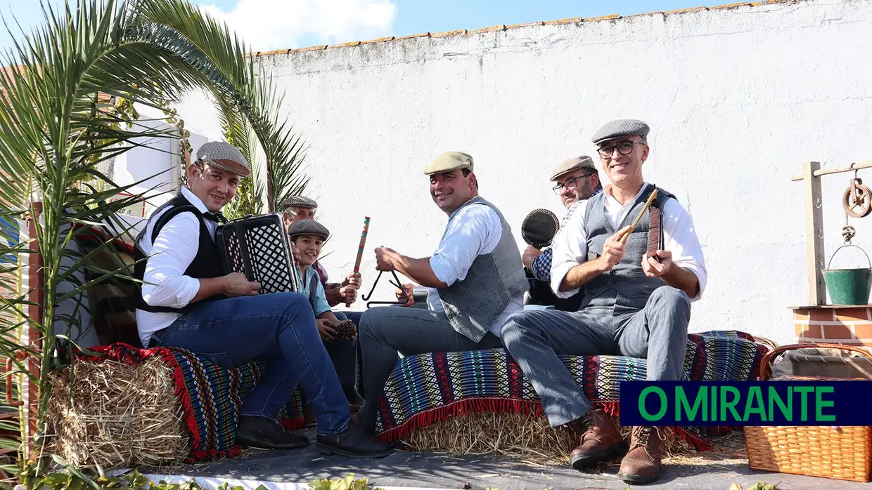 Vila Chã de Ourique mantém a tradição do cortejo das vindimas