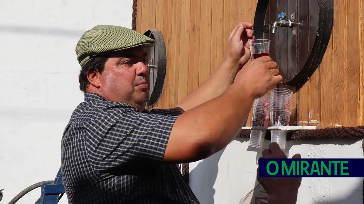 Vila Chã de Ourique mantém a tradição do cortejo das vindimas