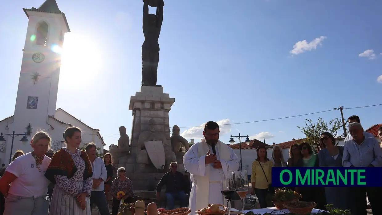 Vila Chã de Ourique mantém a tradição do cortejo das vindimas