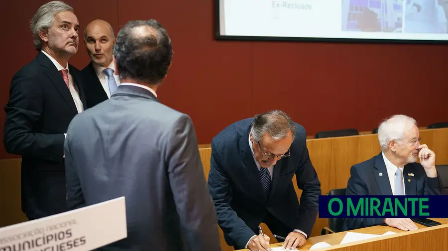 Casas devolutas vão ser requalificadas para acolher ex-reclusos em Torres Novas Casas devolutas vão ser requalificadas para acolher ex-reclusos em Torres Novas