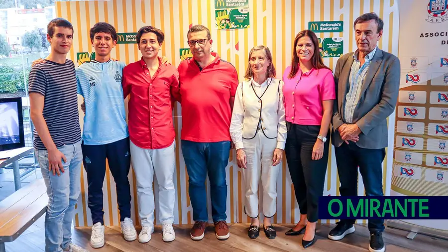 McDonald’s Santarém distingue jovens pelo mérito escolar e desportivo McDonald’s Santarém distingue jovens pelo mérito escolar e desportivo