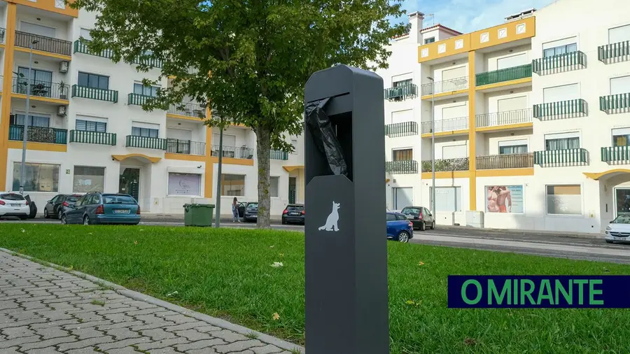 Sacos para dejectos caninos disponíveis em vários pontos do Cartaxo Sacos para dejectos caninos disponíveis em vários pontos do Cartaxo