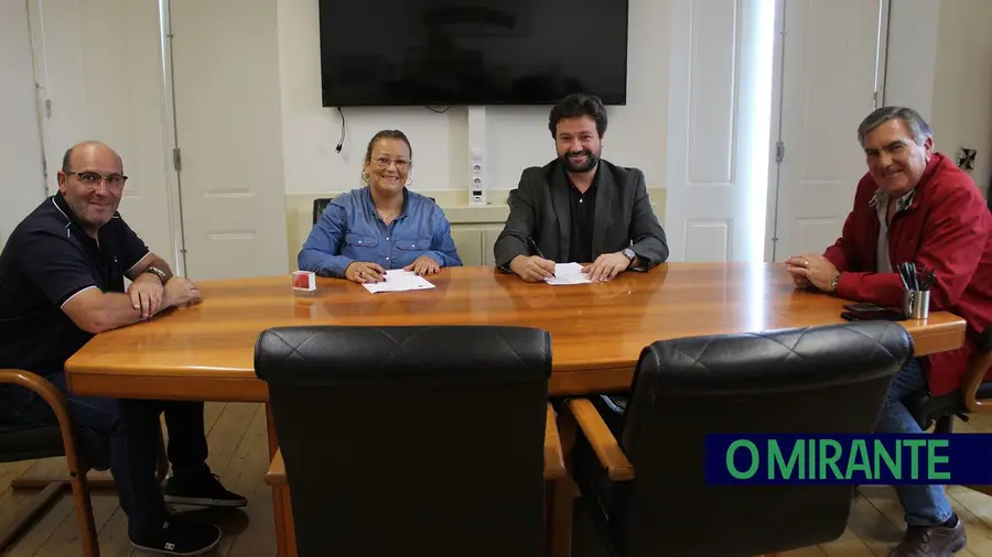 Empresa vai recolher monos e outros resíduos nas freguesias rurais de Tomar Empresa vai recolher monos e outros resíduos nas freguesias rurais de Tomar