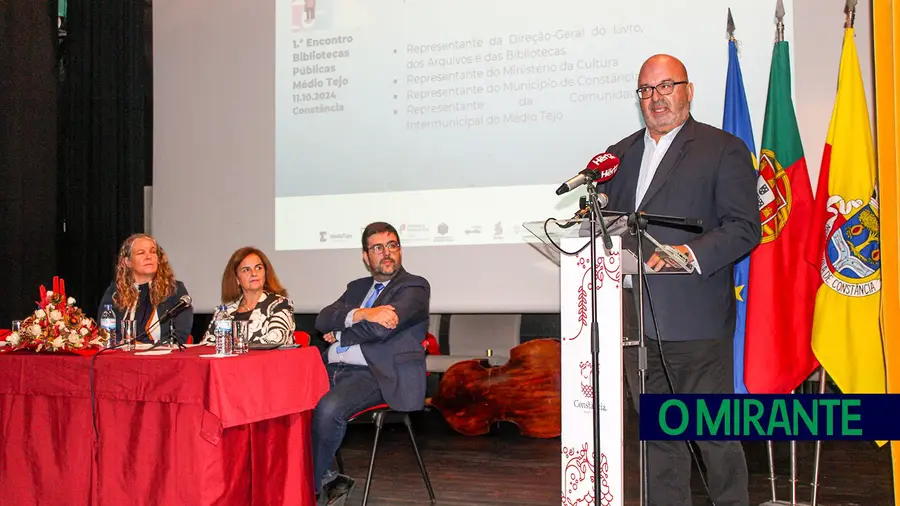 Desinformação e desinteresse pelo conhecimento são inimigos da cultura e da democracia
