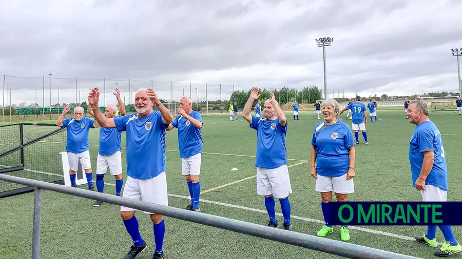 Walking Football: uma modalidade em ascensão que reuniu 200 participantes em Almeirim Walking Football: uma modalidade em ascensão que reuniu 200 participantes em Almeirim