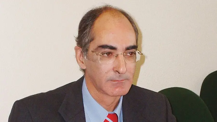 Fernando Afoito