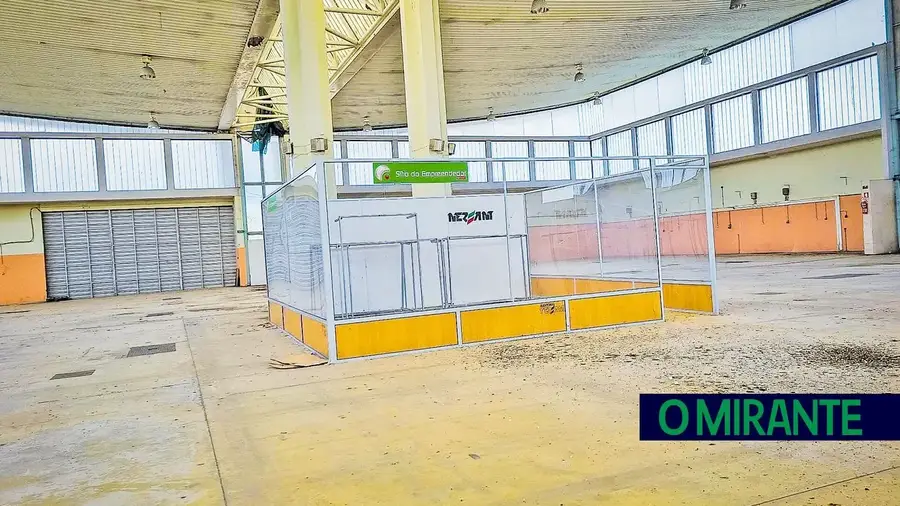 Nersant prestes a fechar venda do pavilhão de exposições por 1,9 milhões de euros Nersant prestes a fechar venda do pavilhão de exposições por 1,9 milhões de euros
