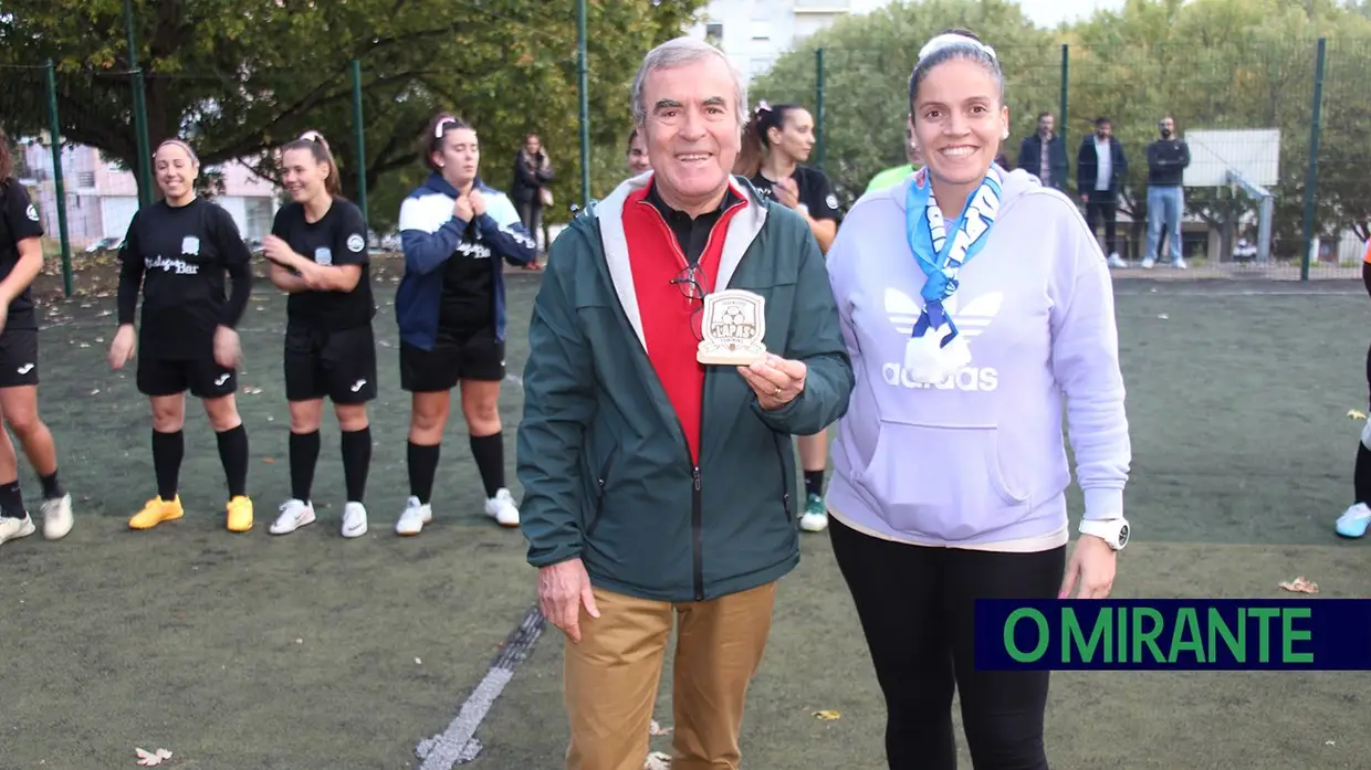 Já arrancou a nova liga de futebol de rua feminino na região