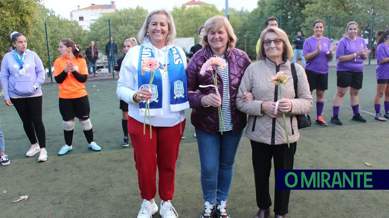 Já arrancou a nova liga de futebol de rua feminino na região