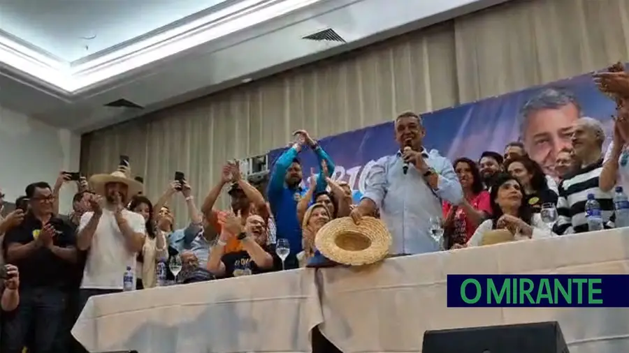 Sebastião Melo ganha em Porto Alegre e fala em trabalhar para o futuro Sebastião Melo ganha em Porto Alegre e fala em trabalhar para o futuro