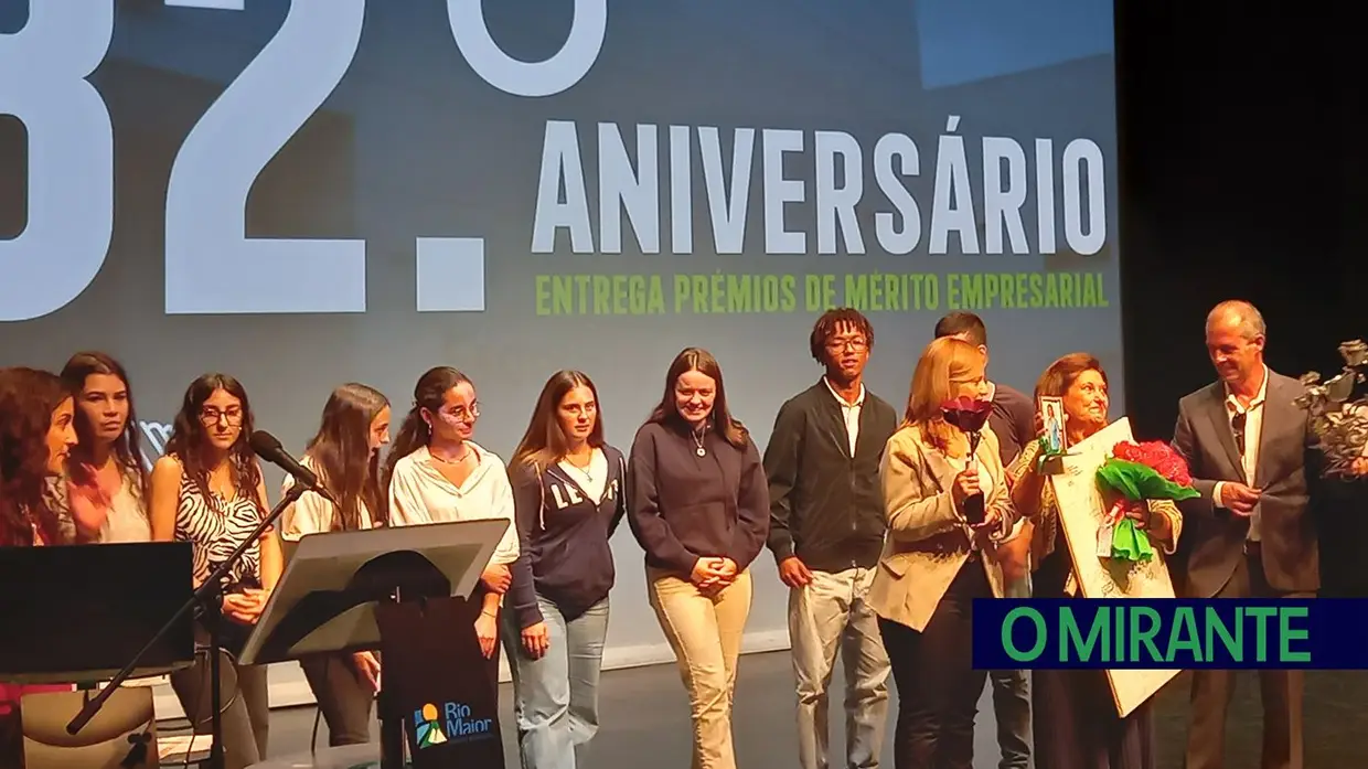 Entrega de diplomas no 32º aniversário da Escola Profissional de Rio Maior