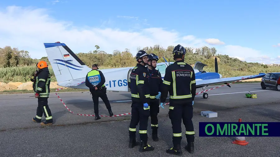Inspecção ao aeródromo municipal de Santarém detectou 36 irregularidades Inspecção ao aeródromo municipal de Santarém detectou 36 irregularidades