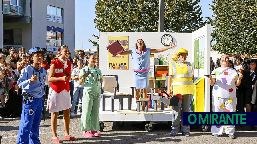 Escola Superior de Educação de Santarém vence Desfile do Caloiro
