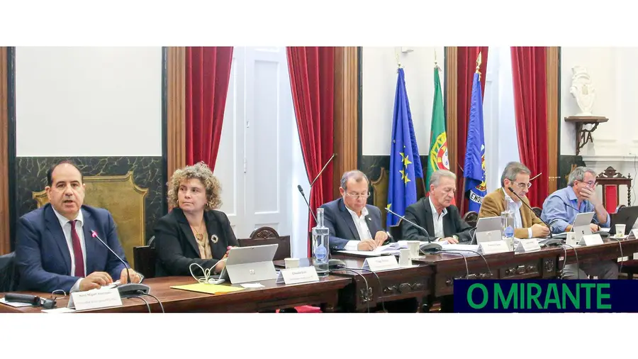 Alenquer quer empréstimo de 6 milhões para obras, mas CDU e PSD levantam reservas