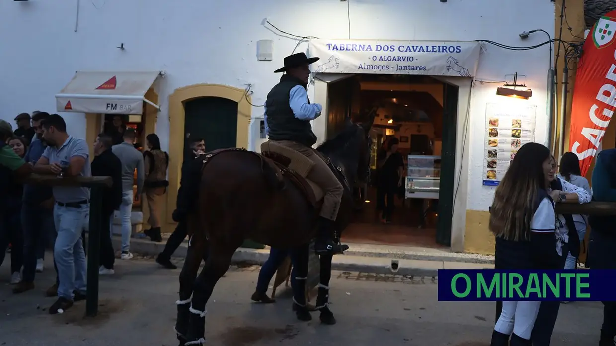 Primeiro dia da Feira do Cavalo com muito público e novo espaço