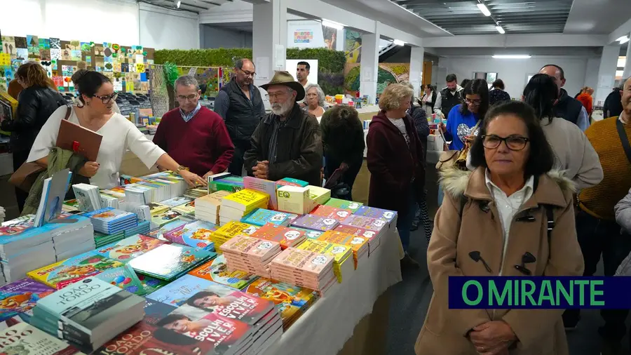 Inaugurada Feira do Livro de Coruche Inaugurada Feira do Livro de Coruche
