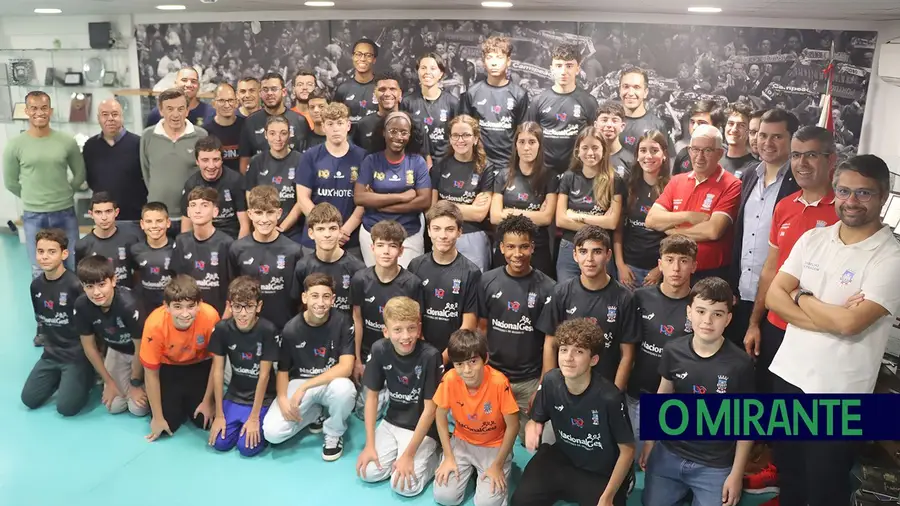 Curso da Associação de Futebol de Santarém formou 51 novos árbitros Curso da Associação de Futebol de Santarém formou 51 novos árbitros