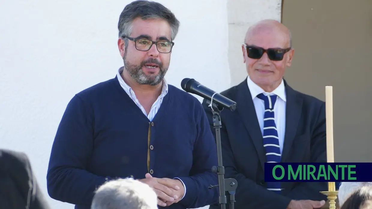 Inaugurada ampliação do Cemitério de Arruda dos Pisões