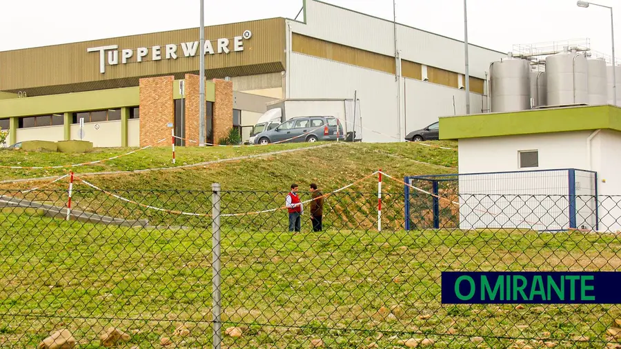Trabalhadores da Tupperware em Constância continuam sem saber sobre o futuro Trabalhadores da Tupperware em Constância continuam sem saber sobre o futuro