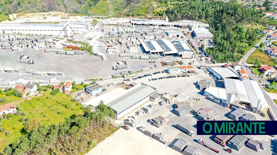 Dono do Grupo Verdasca diz que construiu sem licença em Fátima porque não podia pôr em causa investimento Dono do Grupo Verdasca diz que construiu sem licença em Fátima porque não podia pôr em causa investimento