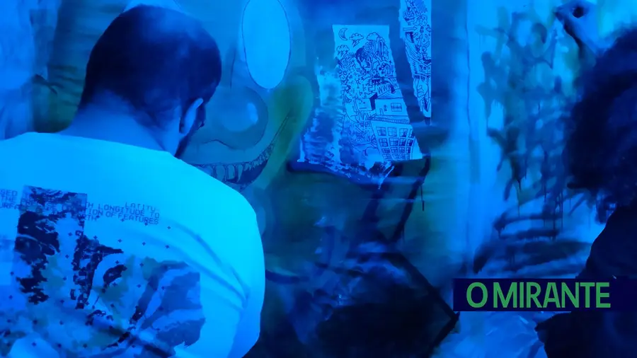 Ciclo de exposições e artes electrónicas na Casa do Brasil Ciclo de exposições e artes electrónicas na Casa do Brasil