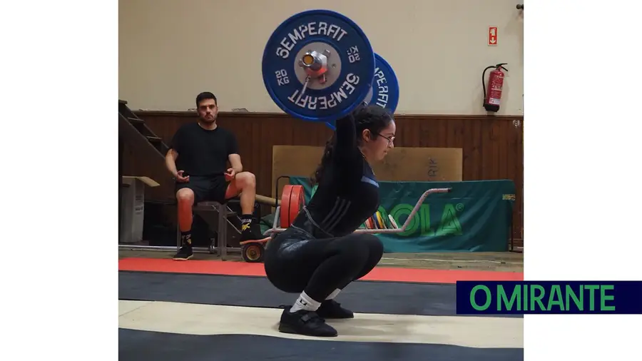 Rita Ferreira sagra-se campeã nacional de halterofilismo Rita Ferreira sagra-se campeã nacional de halterofilismo