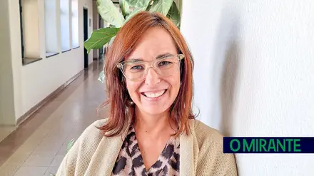 Muitas vezes a comunicação social é a melhor companhia para idosos ou doentes que vivem sozinhos ou isolados Muitas vezes a comunicação social é a melhor companhia para idosos ou doentes que vivem sozinhos ou isolados