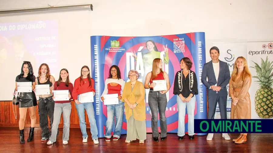 Escola Profissional de Salvaterra de Magos premiou alunos em parceria com empresas Escola Profissional de Salvaterra de Magos premiou alunos em parceria com empresas