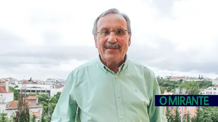 Os maus exemplos têm prejudicado imenso a figura política e a democracia Os maus exemplos têm prejudicado imenso a figura política e a democracia