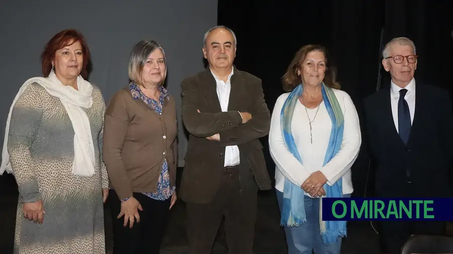 Círculo Cultural Scalabitano e Arquivo Distrital assinam parceria para preservar espólio Círculo Cultural Scalabitano e Arquivo Distrital assinam parceria para preservar espólio
