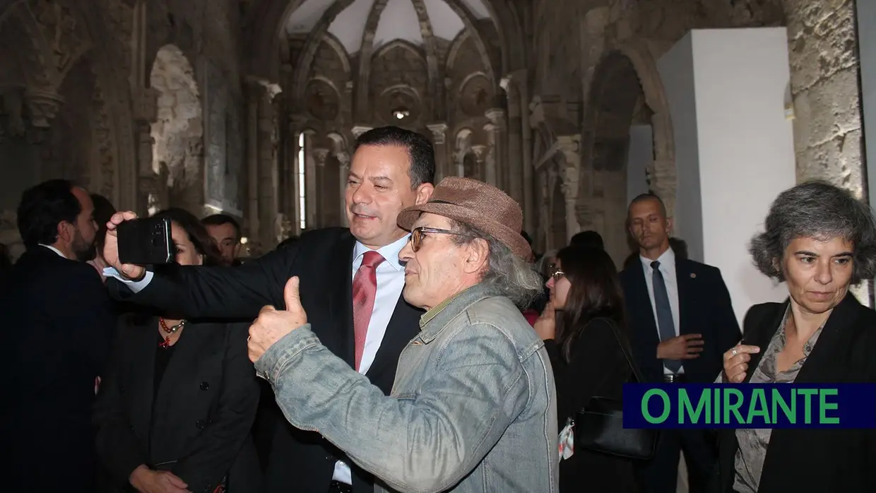 Igreja do Alporão reabriu em ambiente festivo e com visita do primeiro-ministro