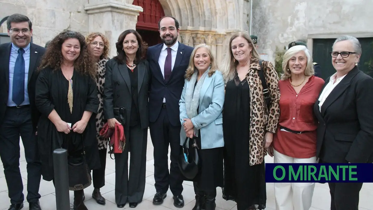 Igreja do Alporão reabriu em ambiente festivo e com visita do primeiro-ministro