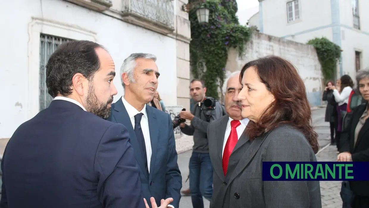 Igreja do Alporão reabriu em ambiente festivo e com visita do primeiro-ministro