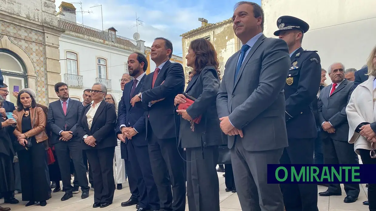 Igreja do Alporão reabriu em ambiente festivo e com visita do primeiro-ministro