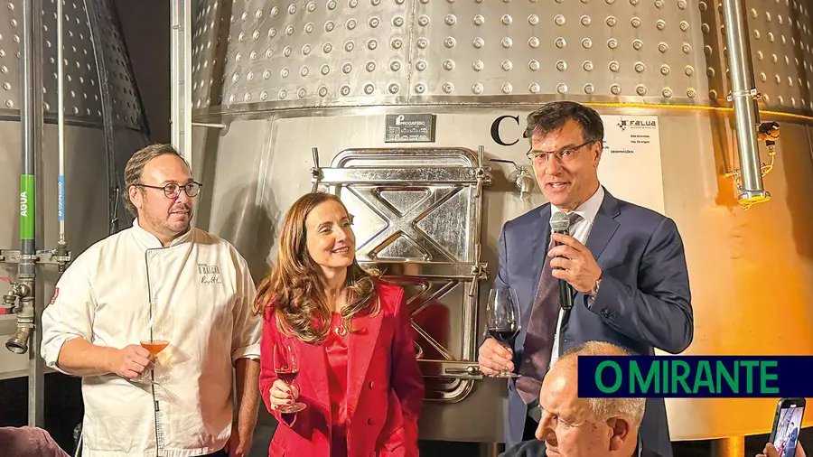 Falua assinalou trinta anos com Edição Comemorativa de vinho Conde Vimioso Falua assinalou trinta anos com Edição Comemorativa de vinho Conde Vimioso
