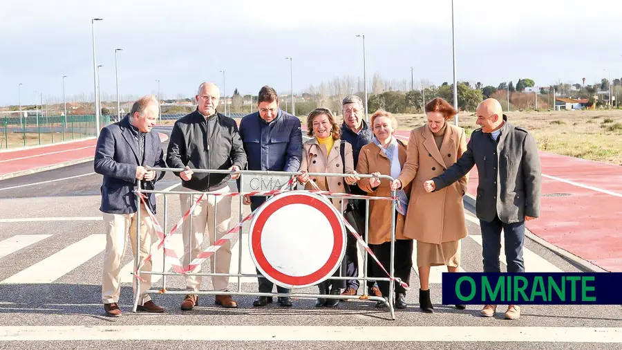 Almeirim arranca para o final da circular urbana que é um caso raro no país Almeirim arranca para o final da circular urbana que é um caso raro no país