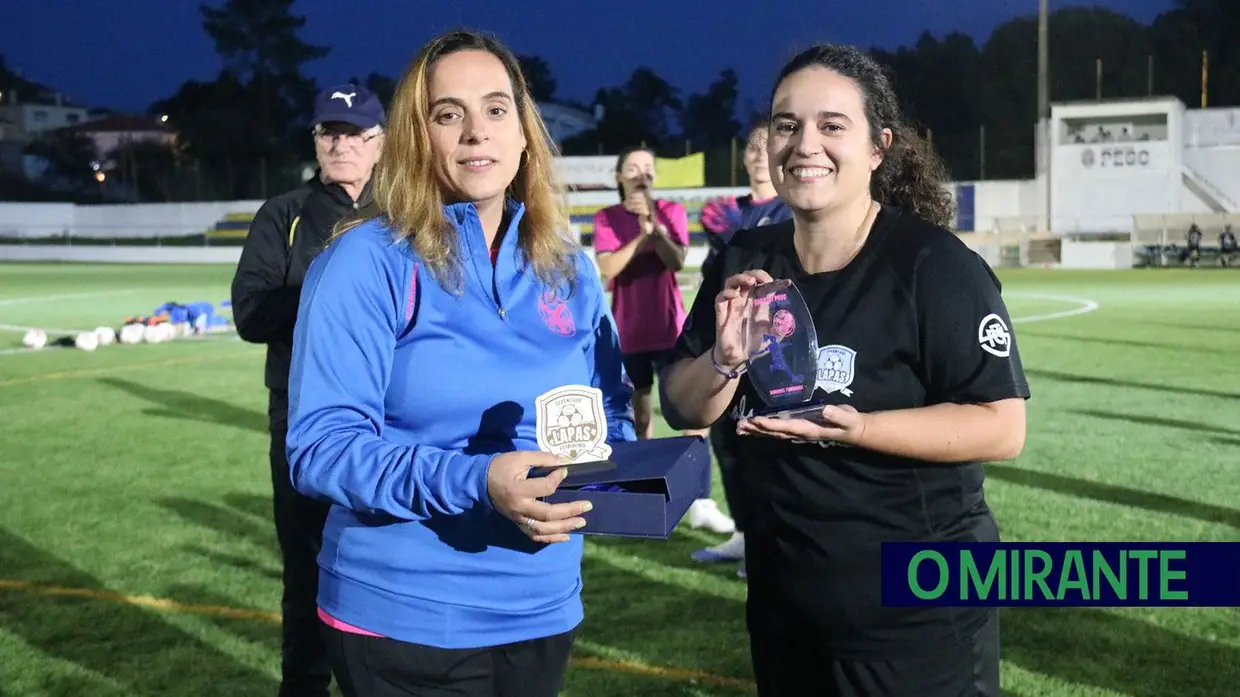 Lapas vence Pego em mais uma jornada da liga de futebol de rua feminino