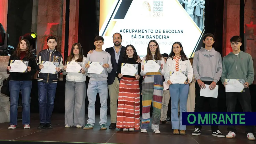 Mais de 800 alunos de Santarém homenageados pela Excelência